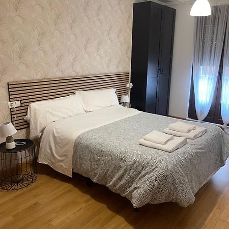 Sumergete En Leon I Y II Vivienda Turistica ภายนอก รูปภาพ